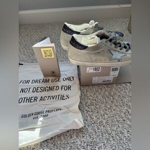 Golden Goose Gray and glitter Sneakers - adorable goose shoe strings